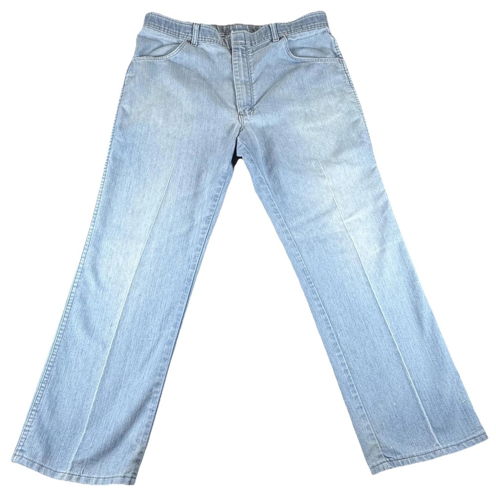 Wrangler Jeans Mens 38x30 Light Wash Blue Straight Leg Denim Y2K Cotton Blend